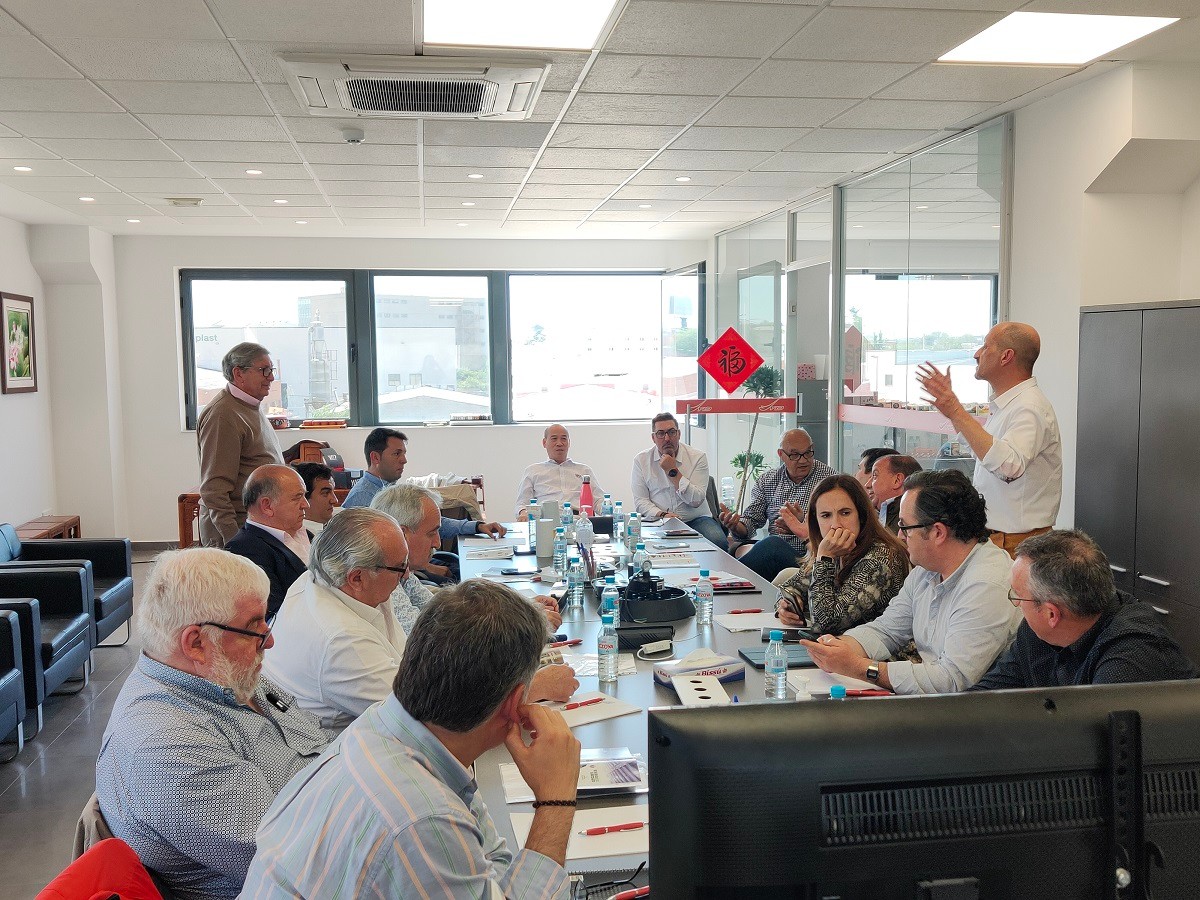 Salesperson conference in 2022