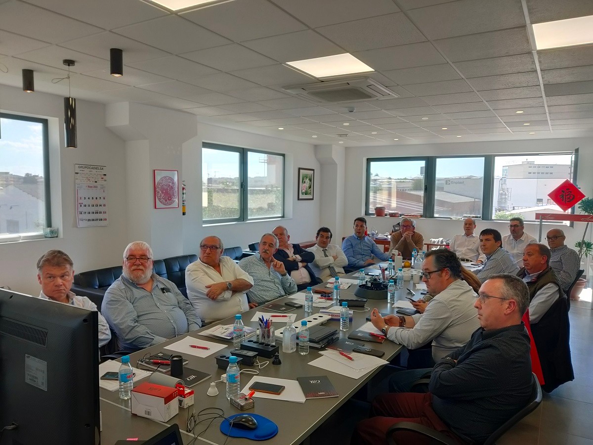 Salesperson conference in 2022